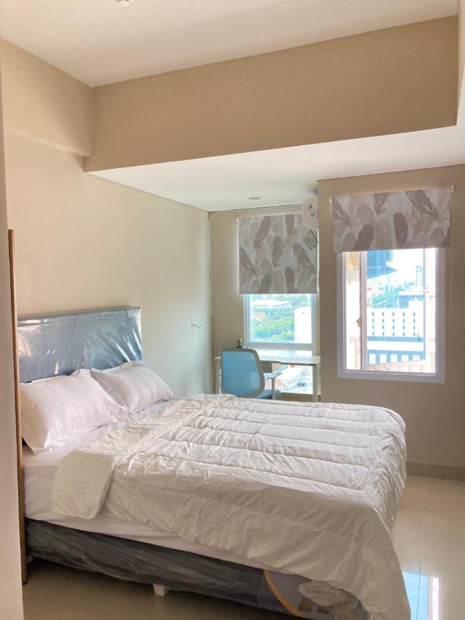 Bess Mansion Apartment, 16Th Floor Surabaya Luaran gambar
